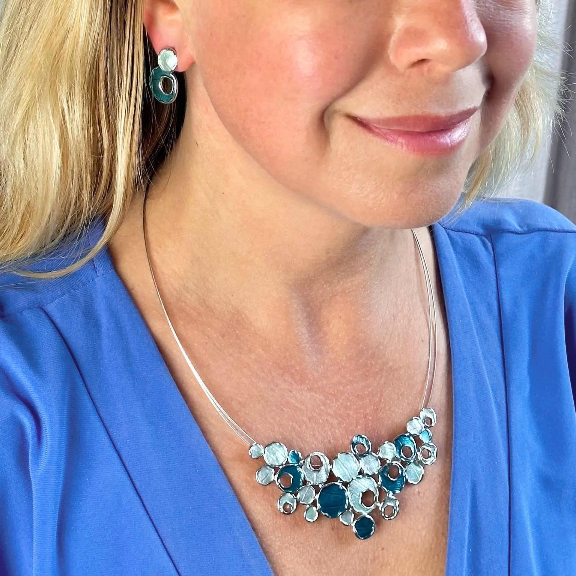 Boho Style Abstract Bubbles Pendant Necklace