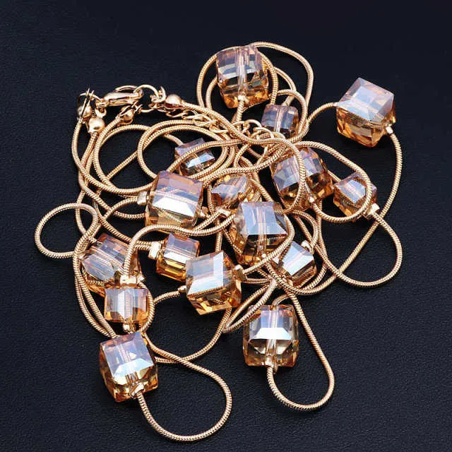 Europe Fashion Crystal Long Chains Necklace for Women as Sweater Accessories